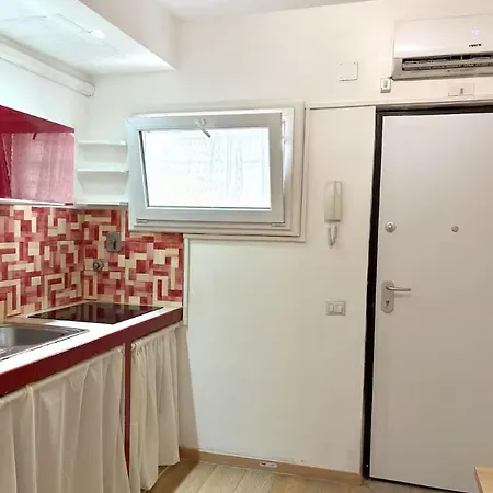 Coco Suite, In San Lorenzo, Appartamento Roma